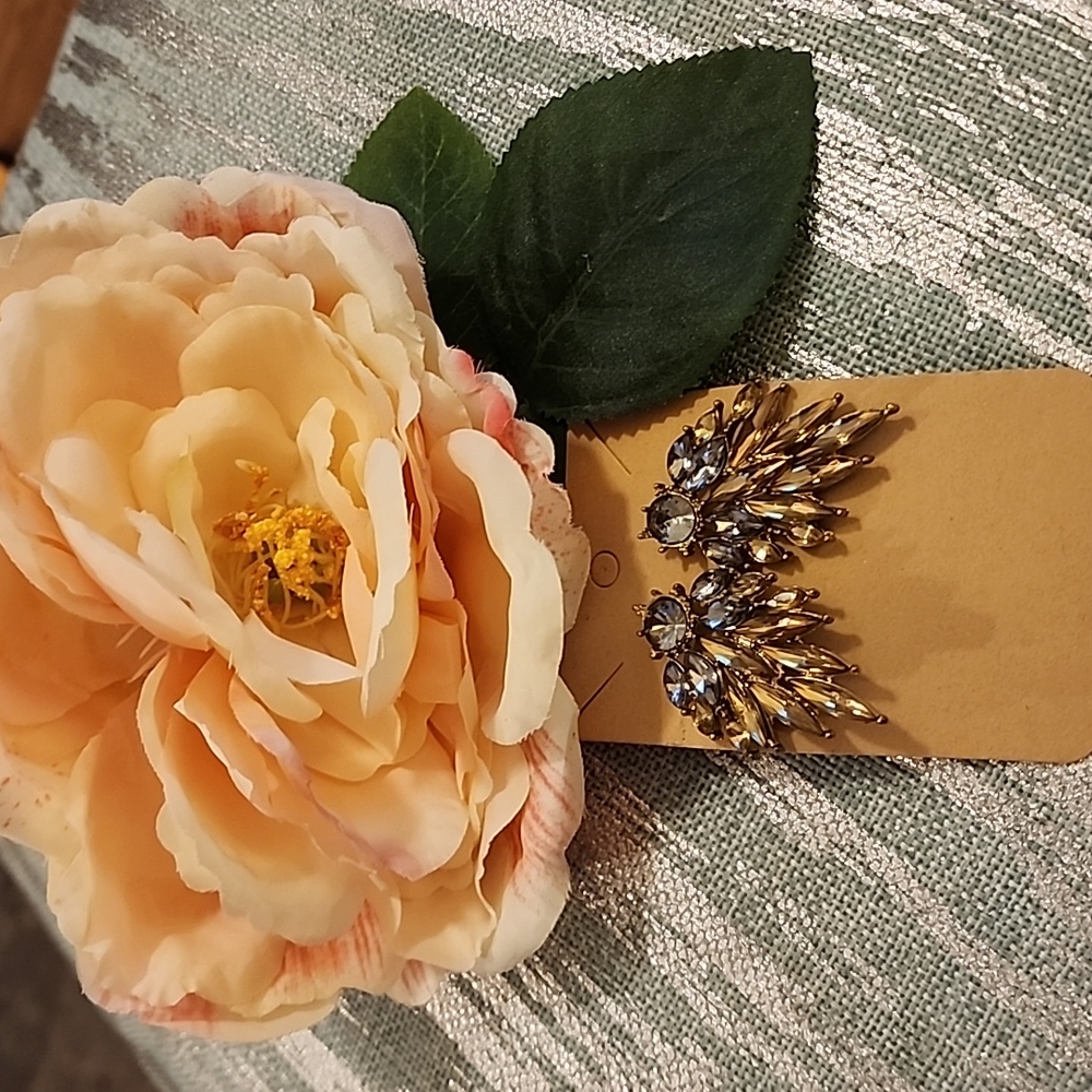 Art Deco Style Gray and Gold Glass Crystal Post Earrings
